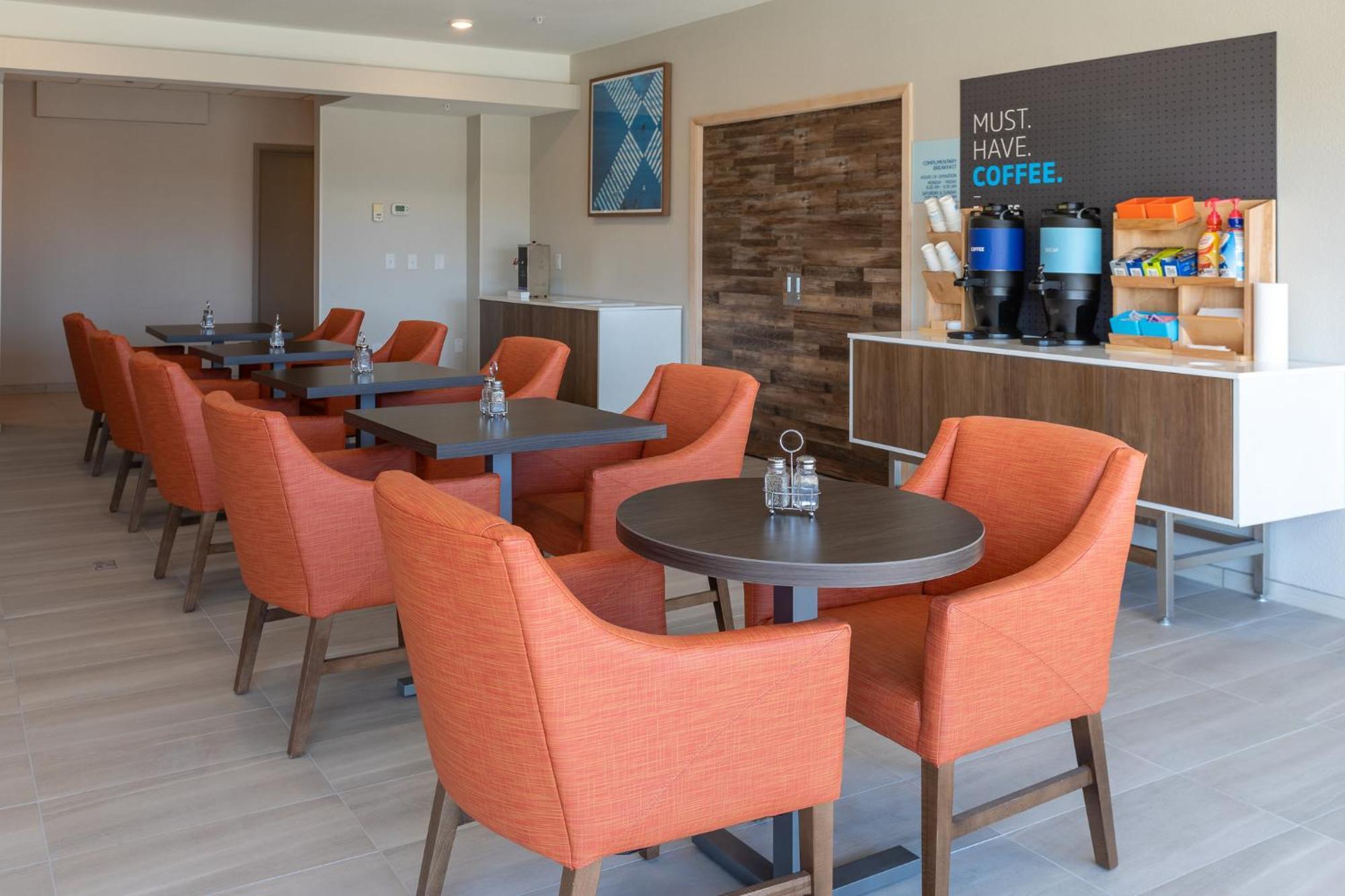 Holiday Inn Express & Suites Englewood - Denver South By Ihg Lone Tree Exterior photo